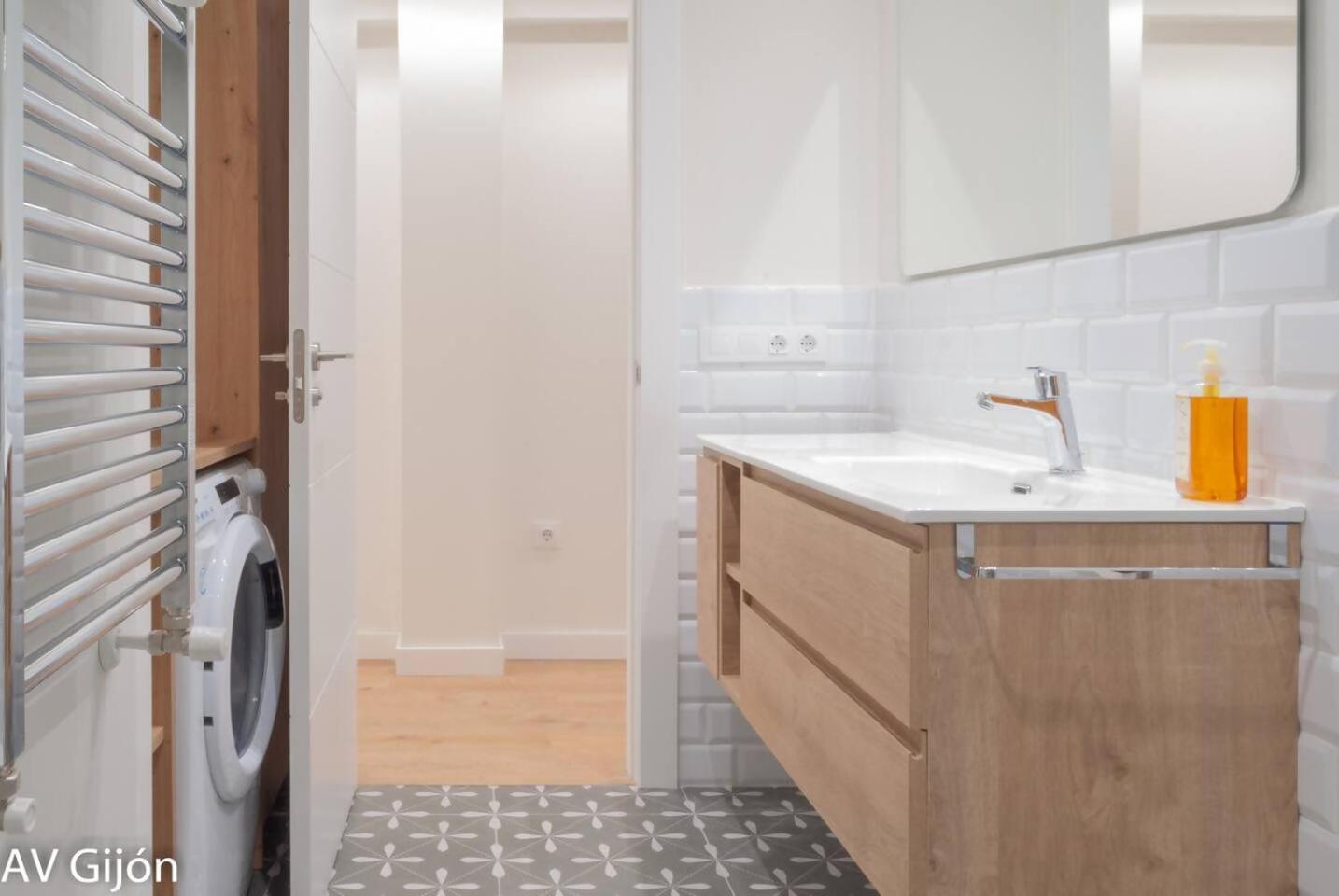 Apartamento La Playa 17 Χιχόν Εξωτερικό φωτογραφία
